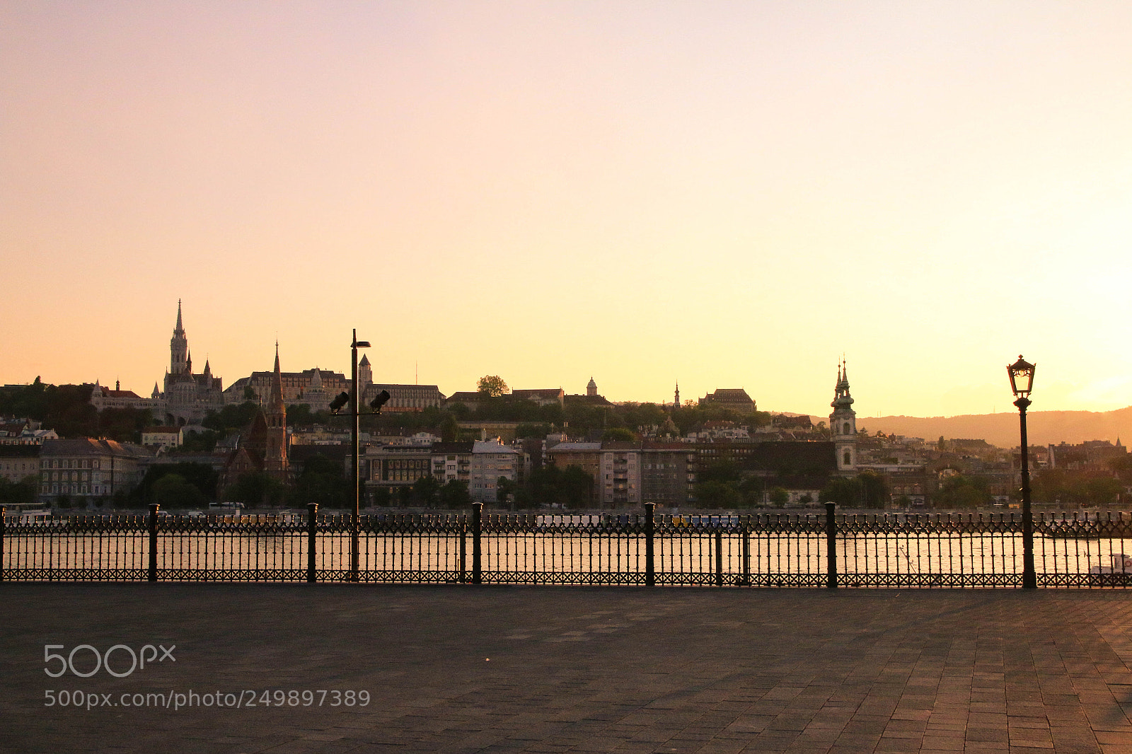 Canon EOS 70D sample photo. View on the buda photography