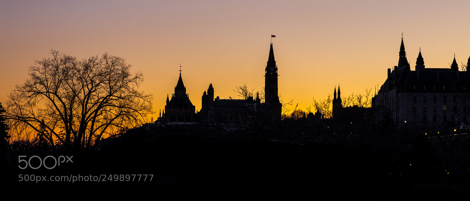 Fujifilm X-T2 sample photo. Ottawa parliament photography