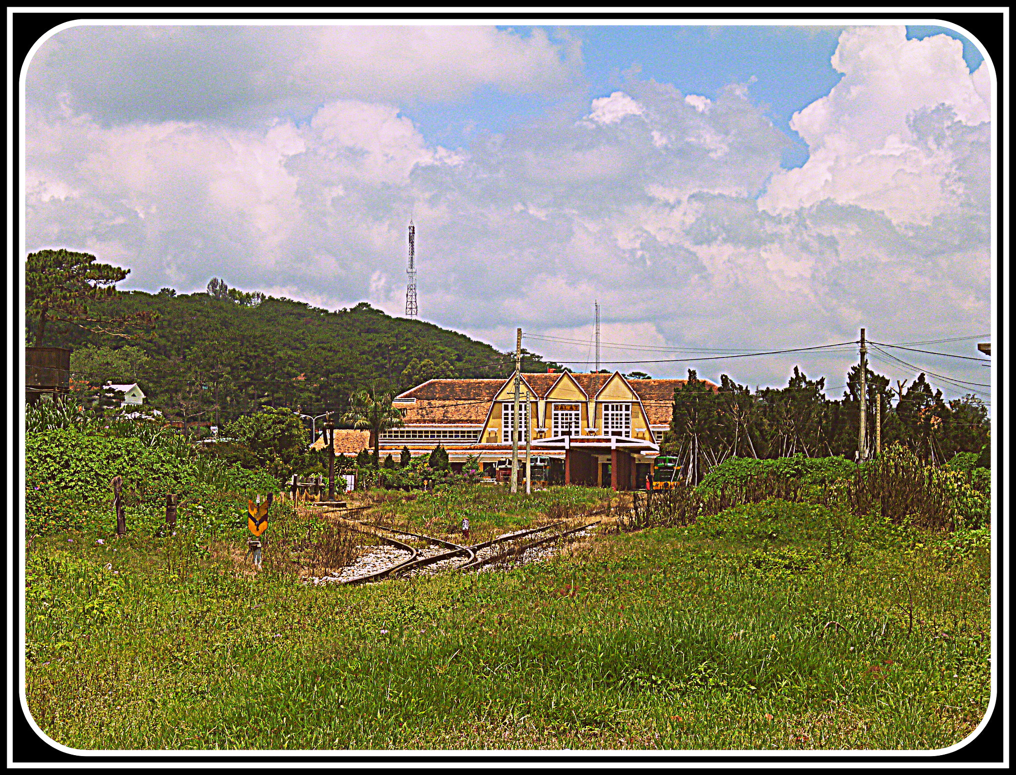 Panasonic DMC-FS40 sample photo. Villas fr dl () photography