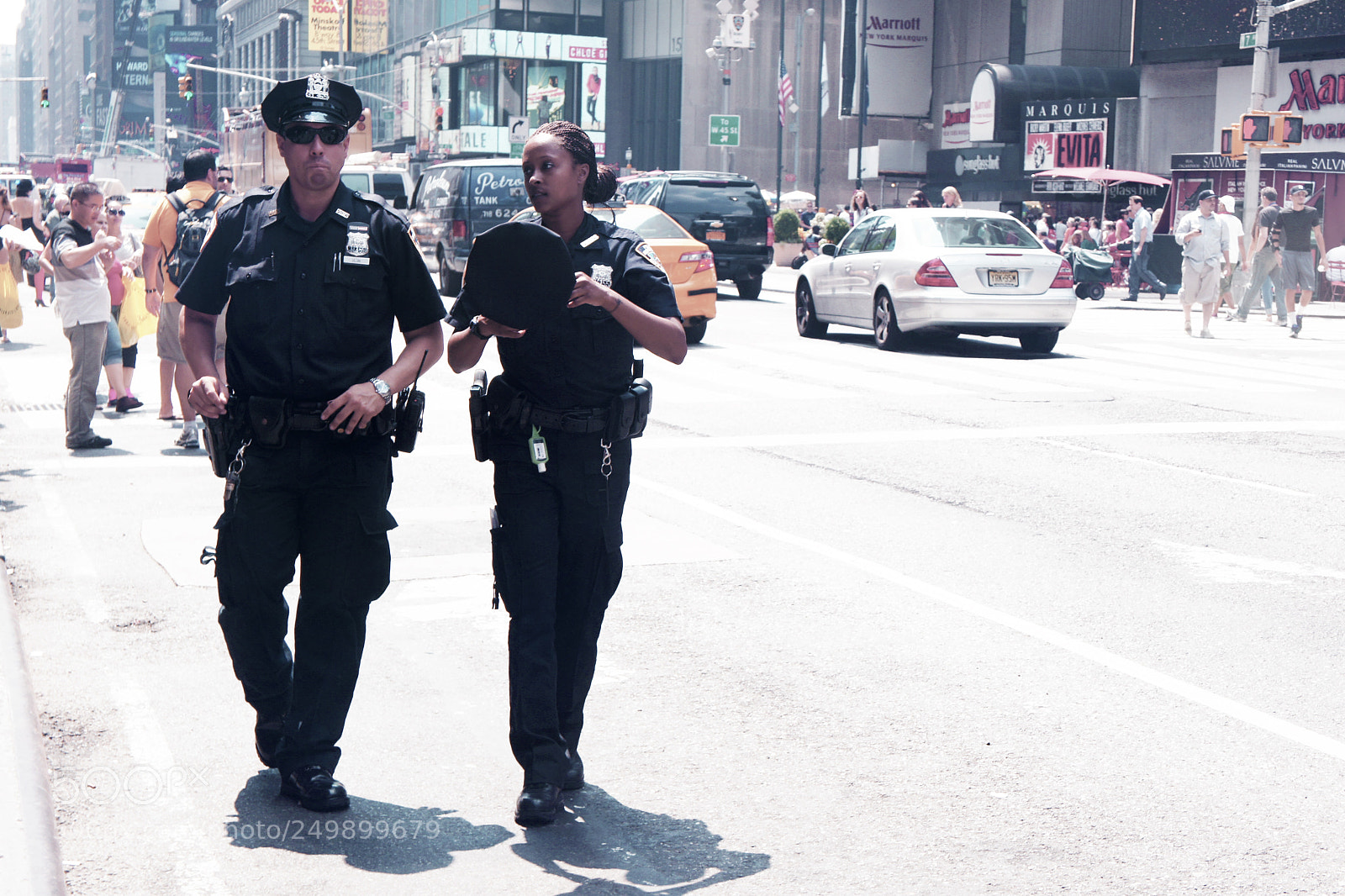 Sony Alpha NEX-5 sample photo. New york police photography