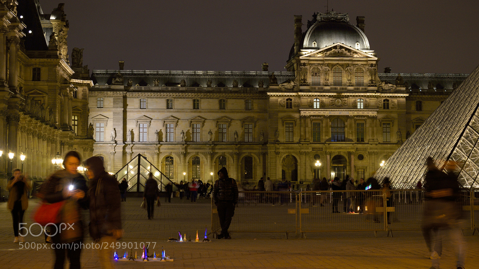 Nikon D3300 sample photo. Museo su louvre photography