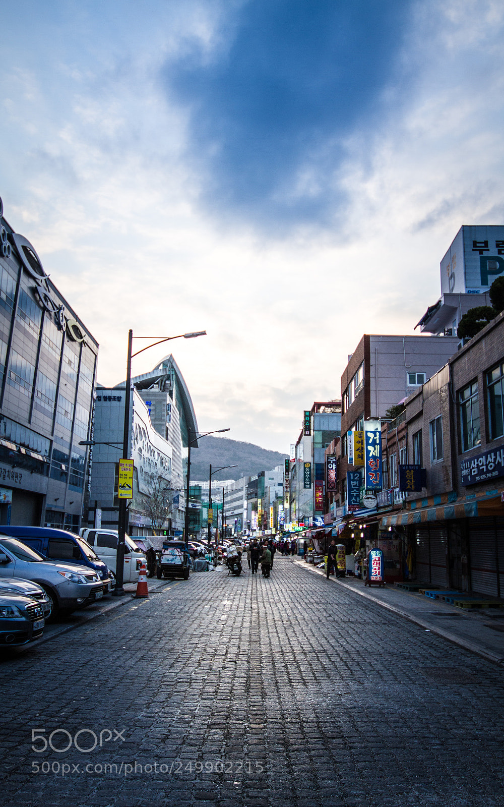 Canon EOS 7D sample photo. Street on busan photography