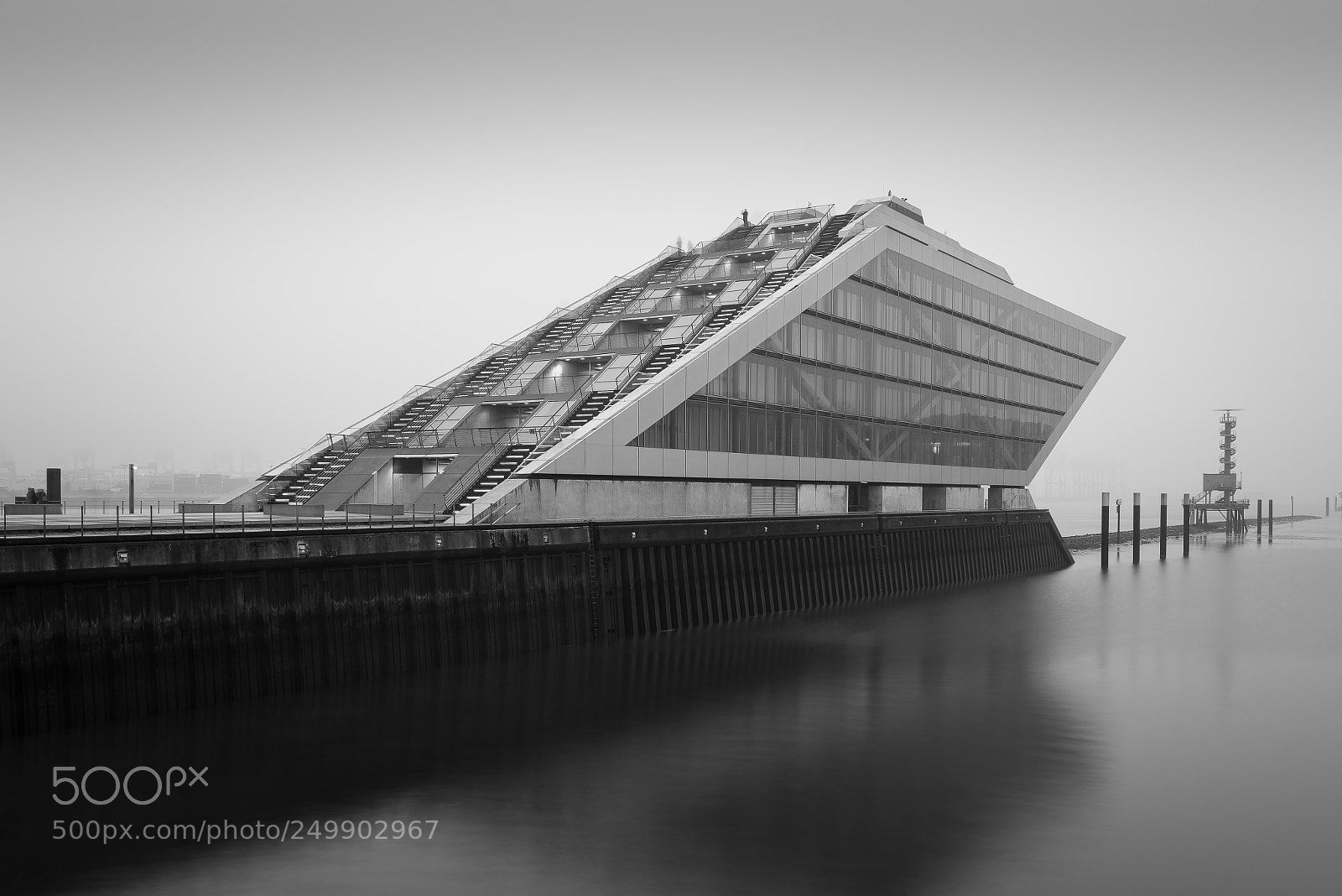 Nikon D610 sample photo. "dockland" hamburg photography