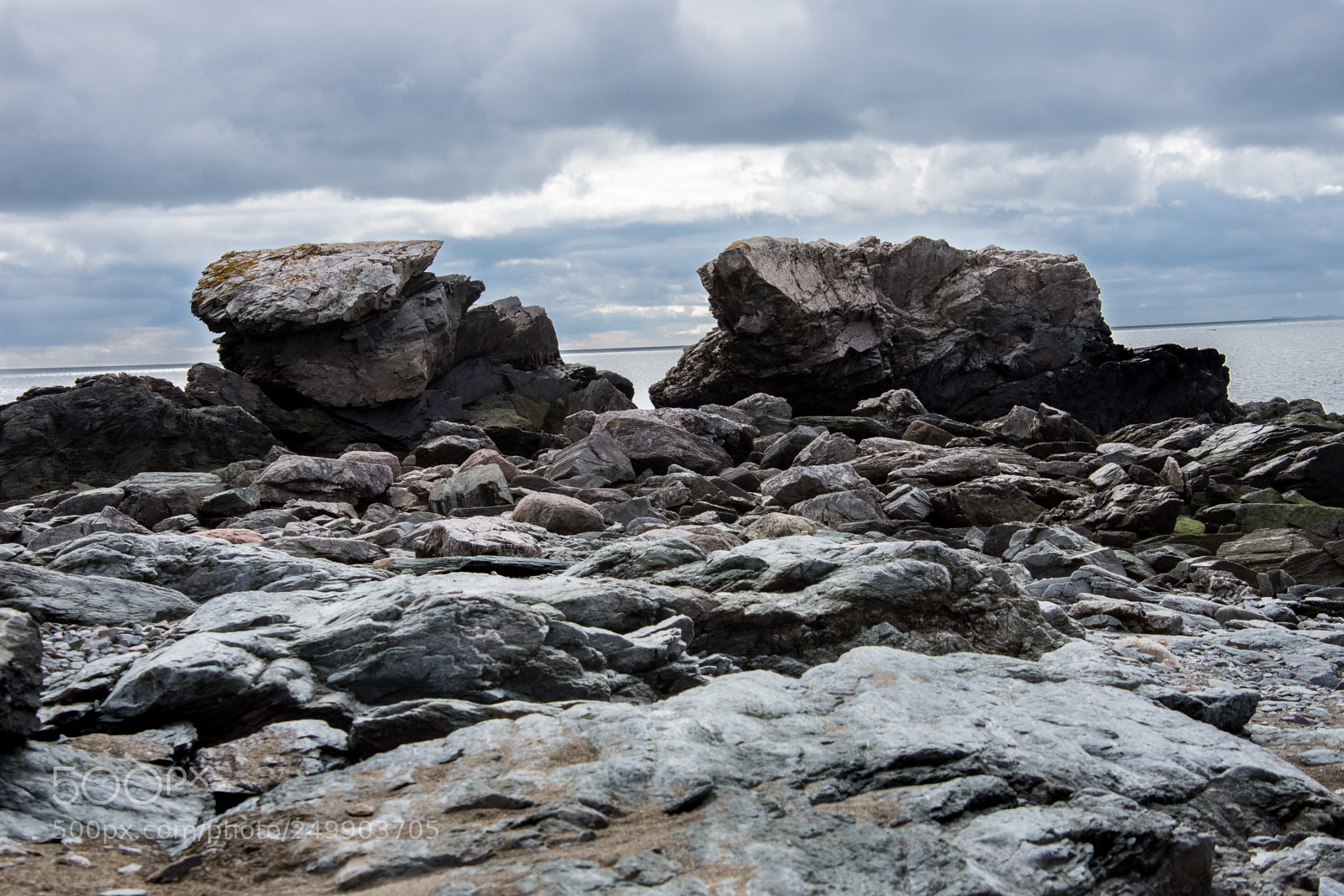 Nikon D7200 sample photo. Boulders on the shore photography