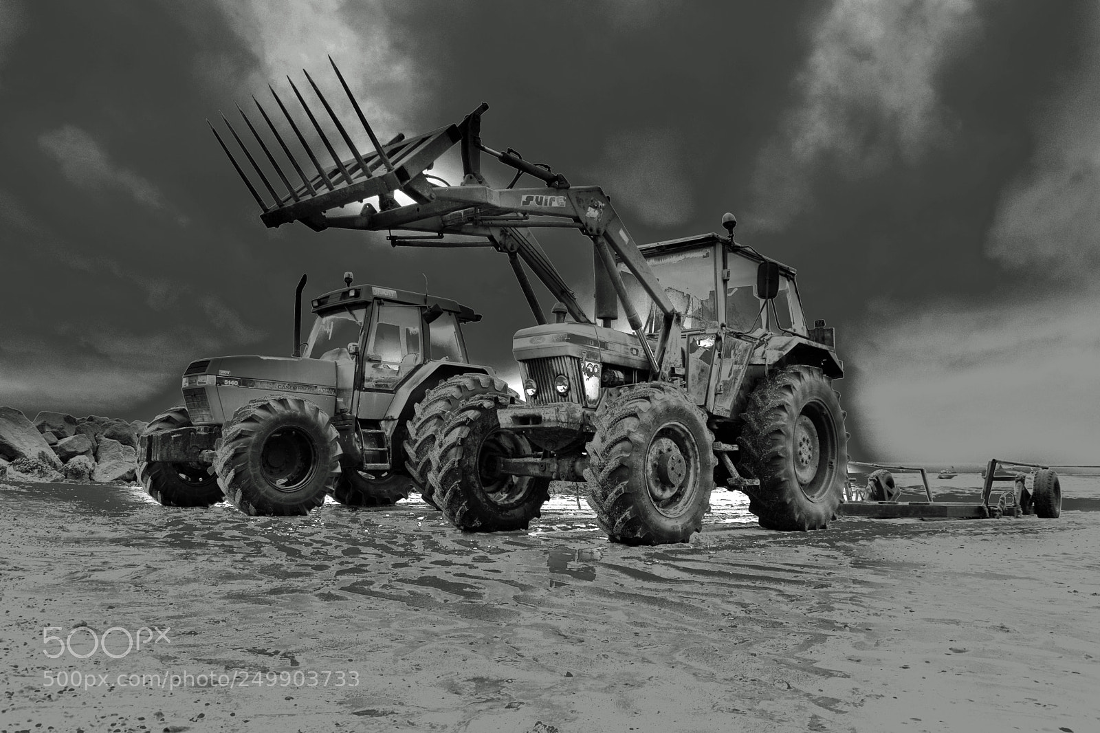 Nikon D5300 sample photo. Tracteurs de la mer photography