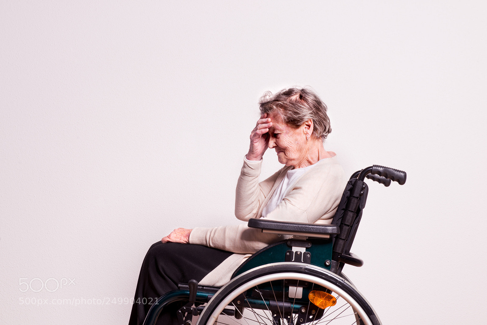 Nikon D800 sample photo. Portrait of a senior photography