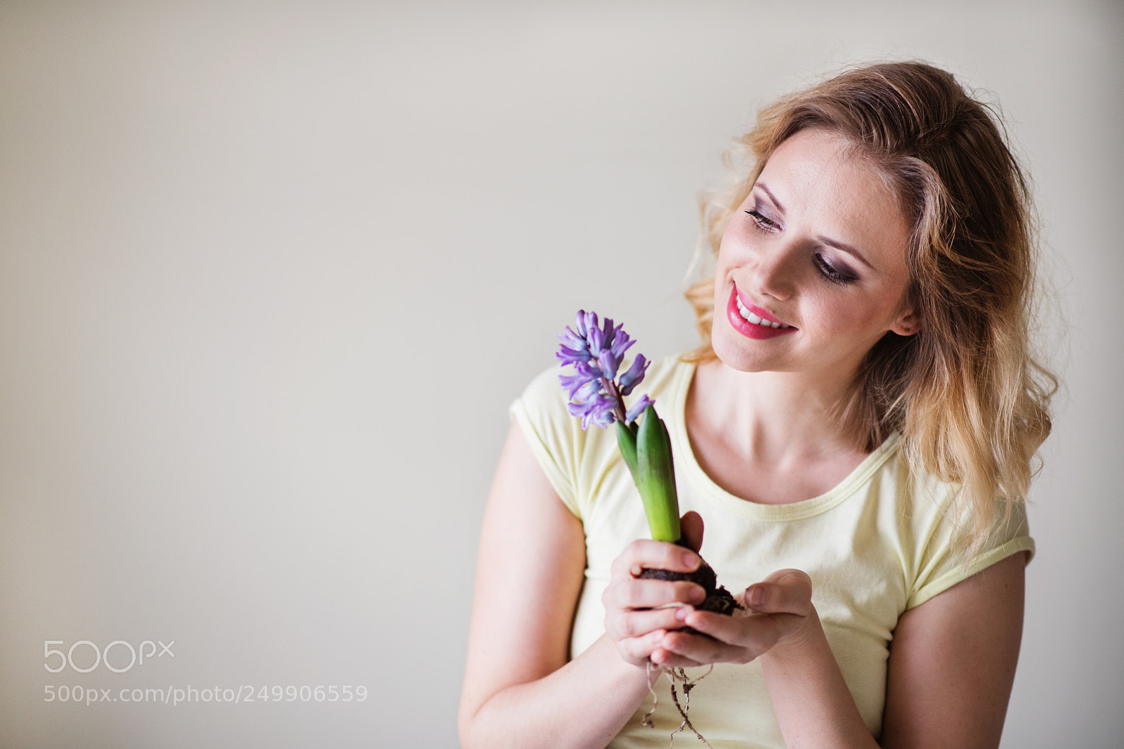 Nikon D5 sample photo. Young woman holding a photography