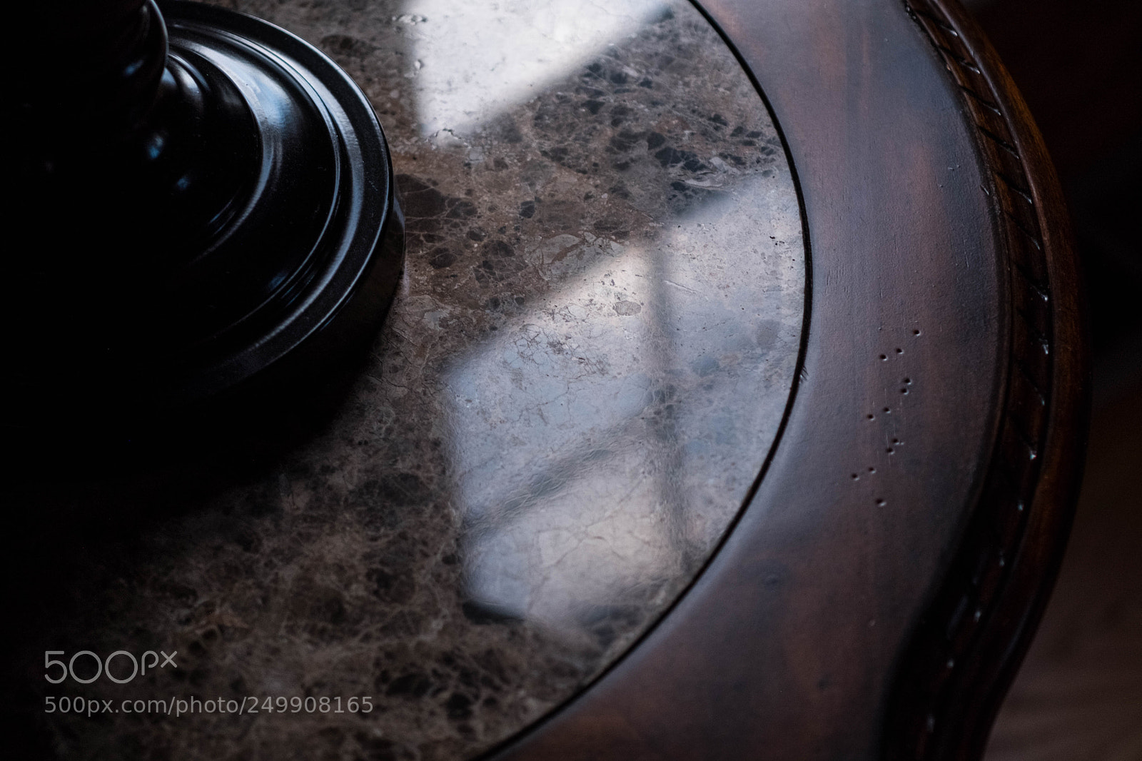 Fujifilm X-Pro2 sample photo. Window table photography