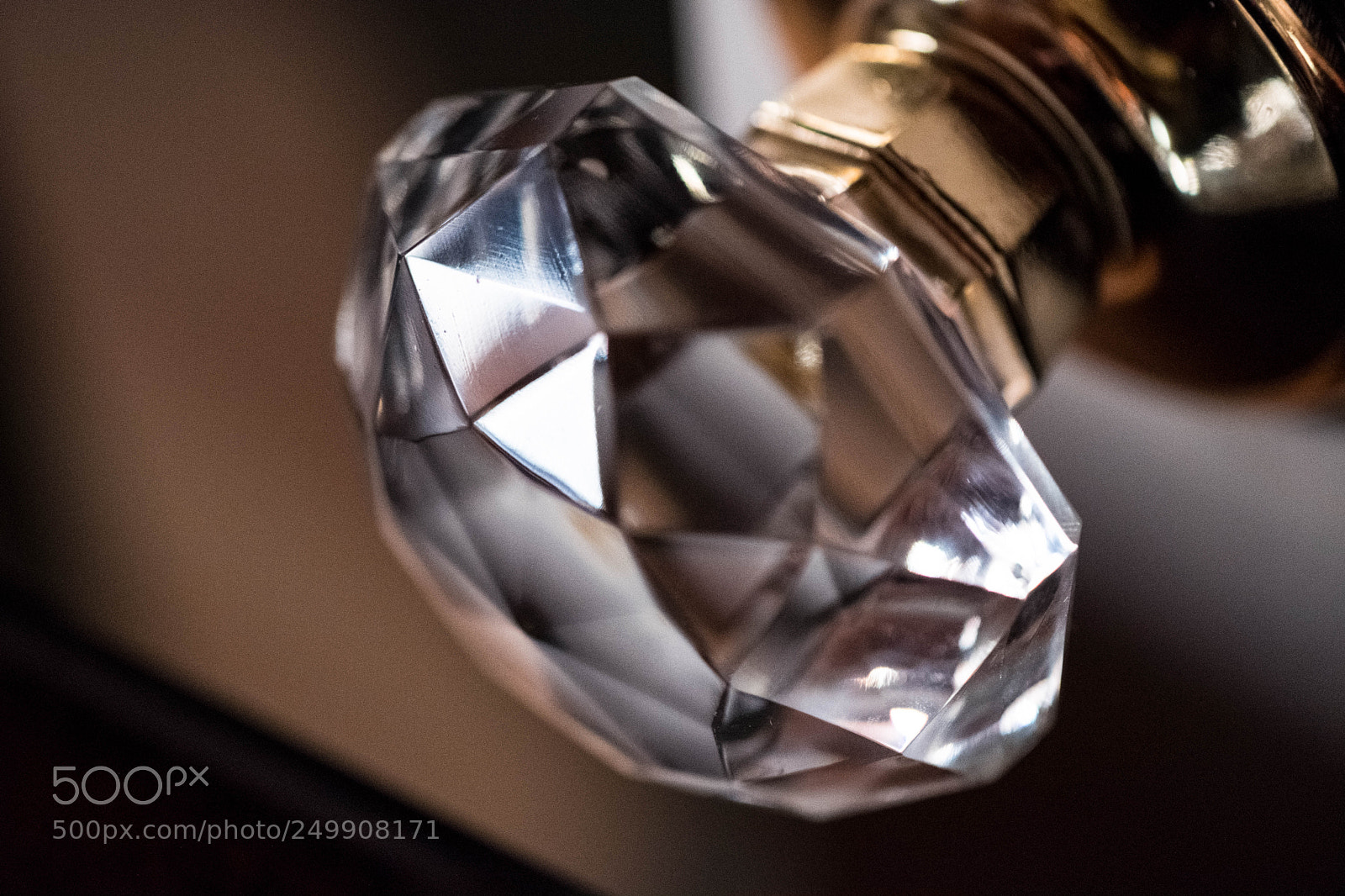 Fujifilm X-Pro2 sample photo. The crystal knob photography