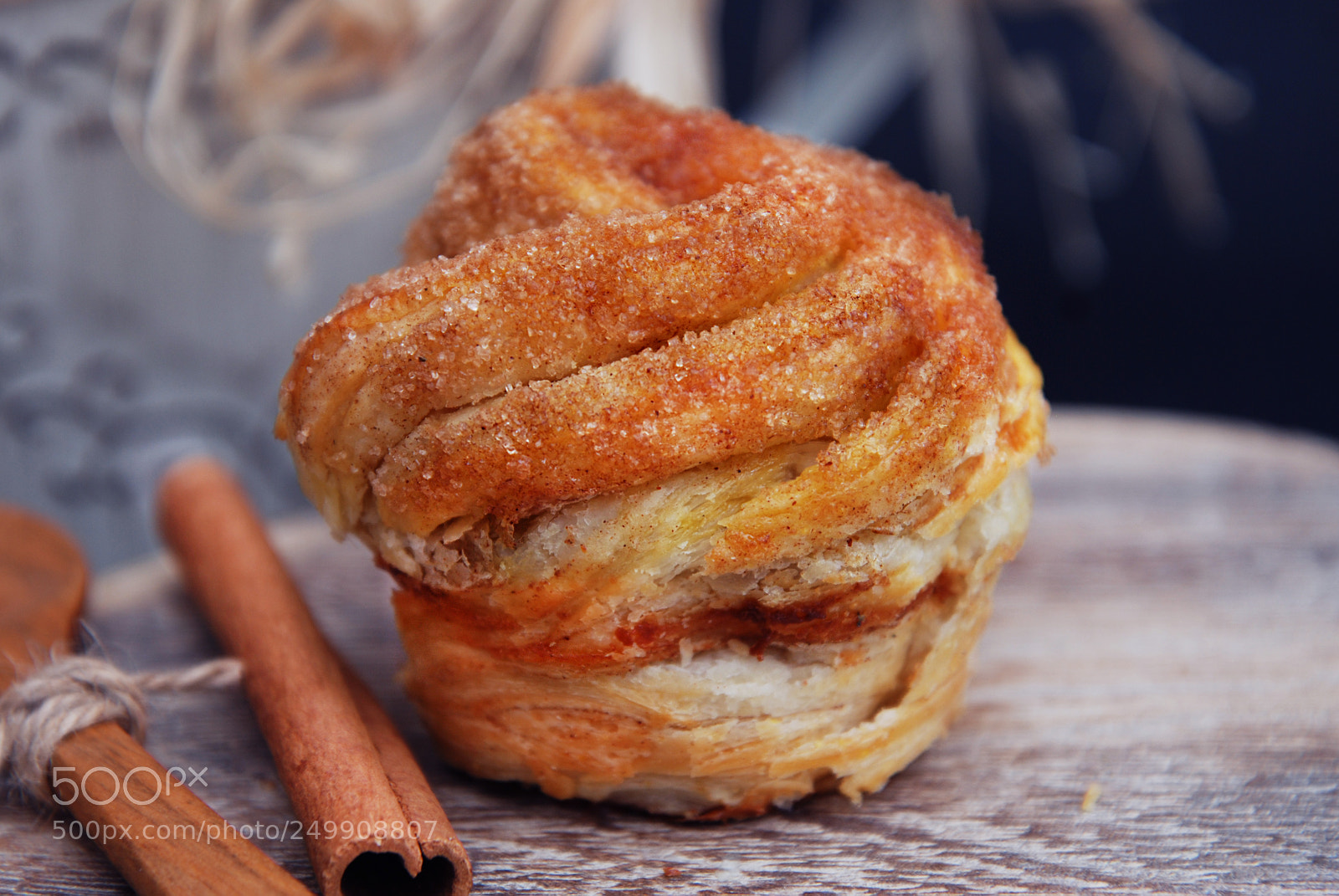 Nikon D80 sample photo. Fresh baked bun with photography