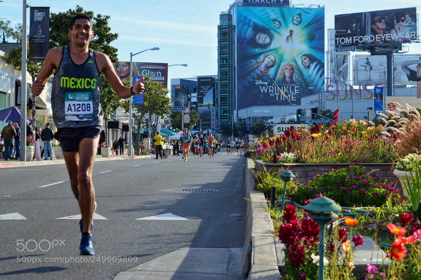 Nikon D3300 sample photo. 2018 l.a. marathon photography
