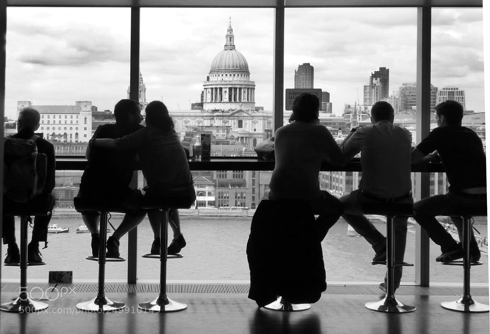 Panasonic Lumix DMC-TZ5 sample photo. St. paul's from tate photography