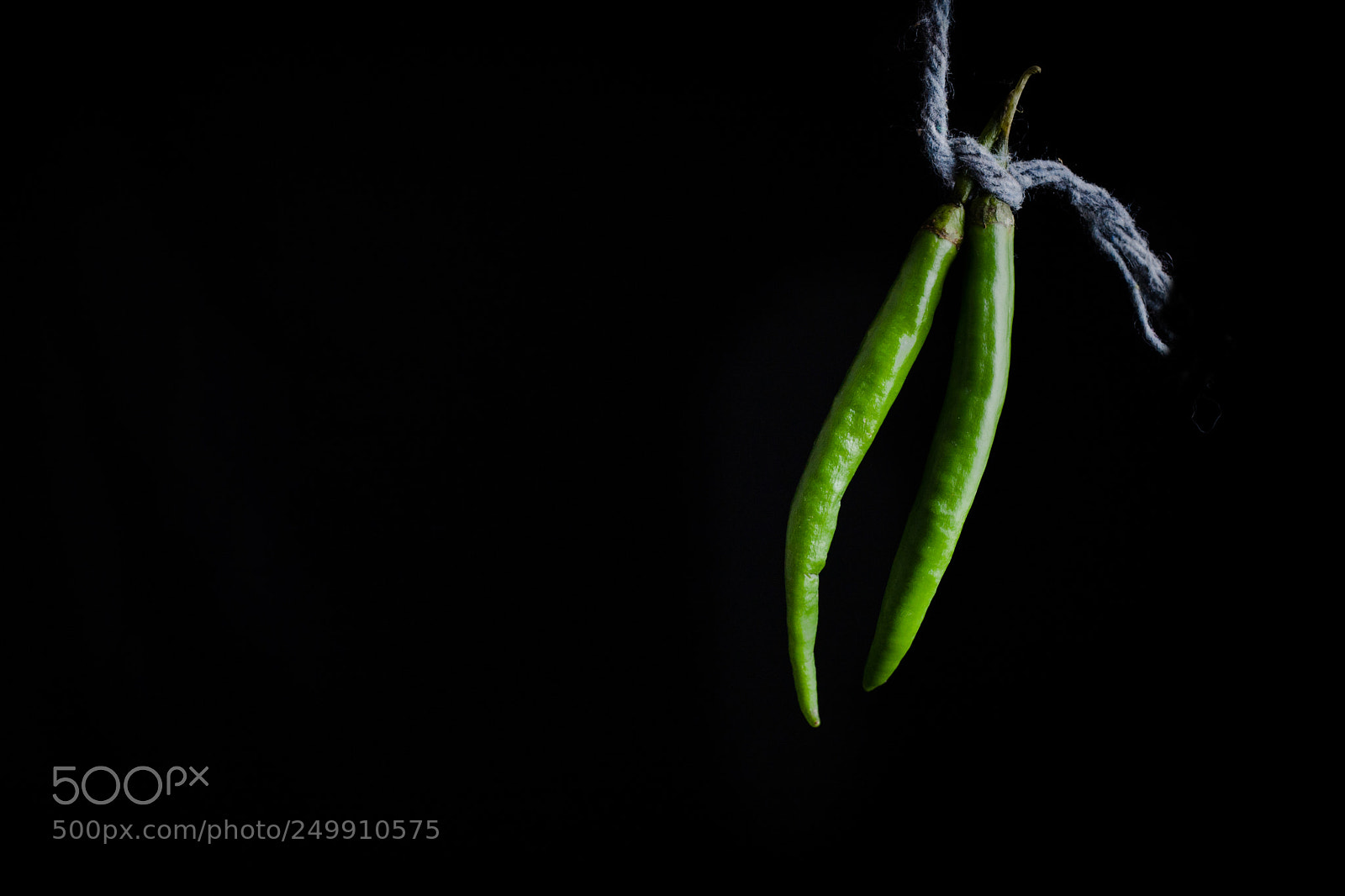 Canon EOS 6D Mark II sample photo. Chilli photography