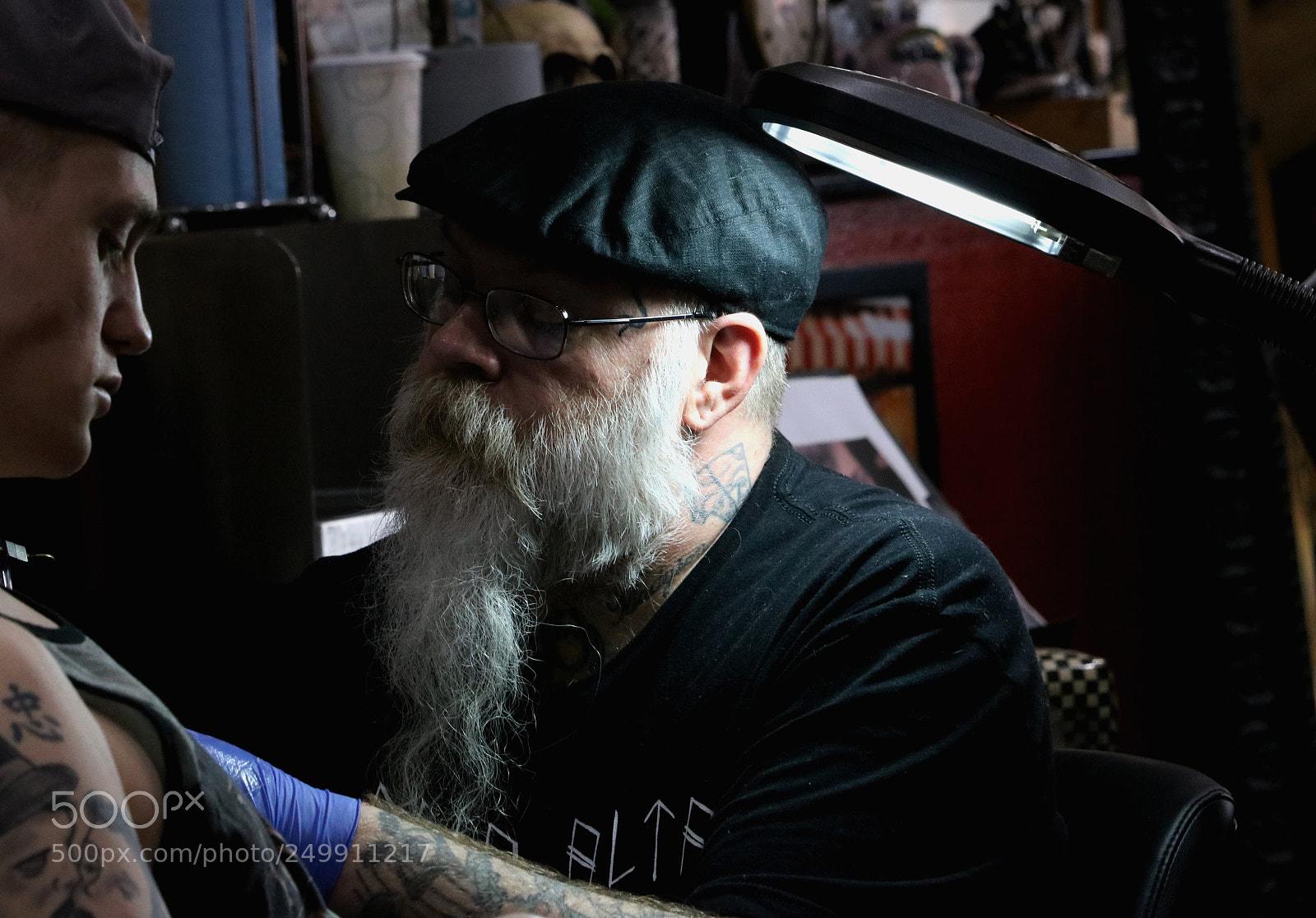 Canon EOS 750D (EOS Rebel T6i / EOS Kiss X8i) sample photo. Tattoo shop photography