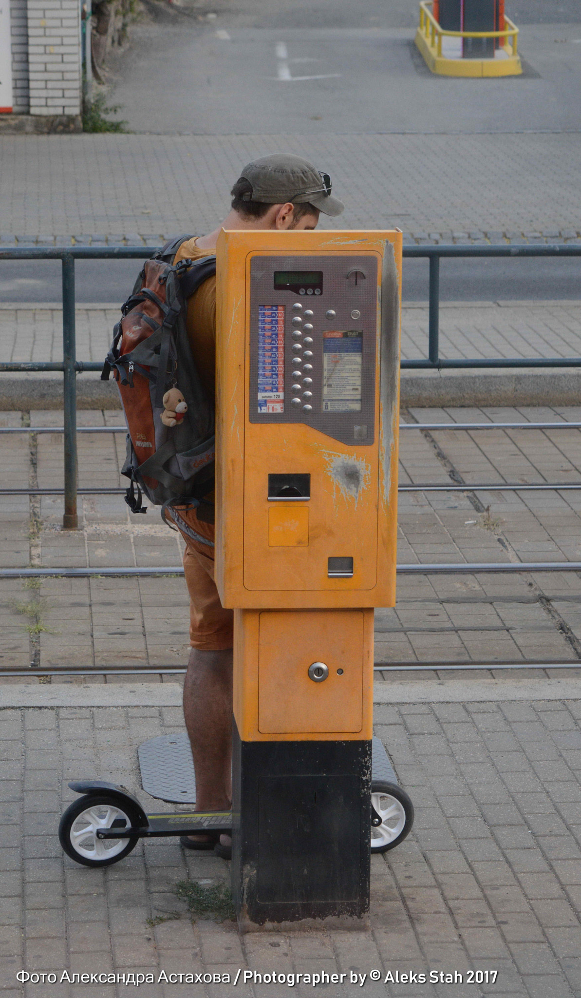 Nikon D3200 sample photo. People of europe photography