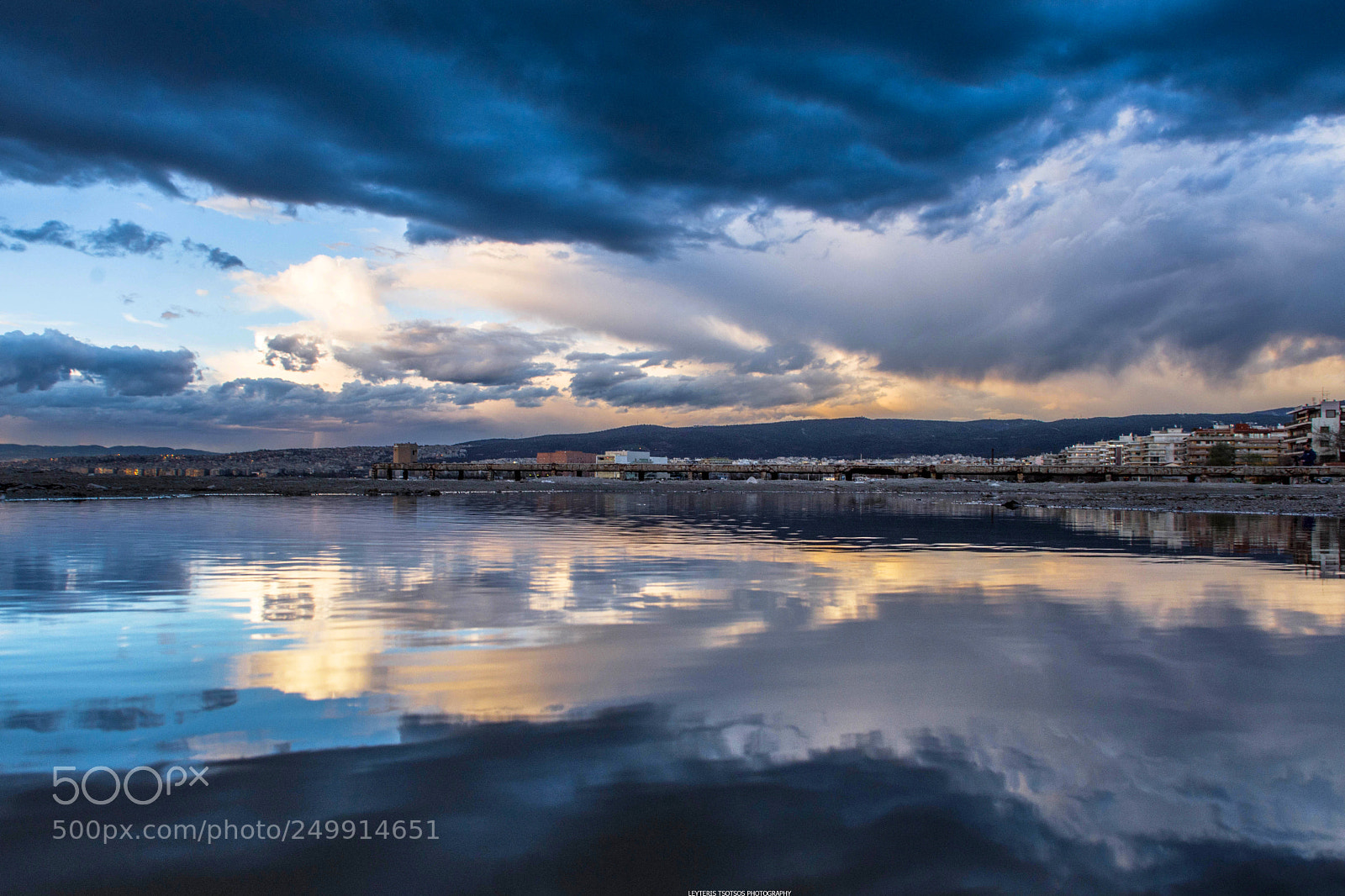 Nikon D7200 sample photo. Sky reflection photography