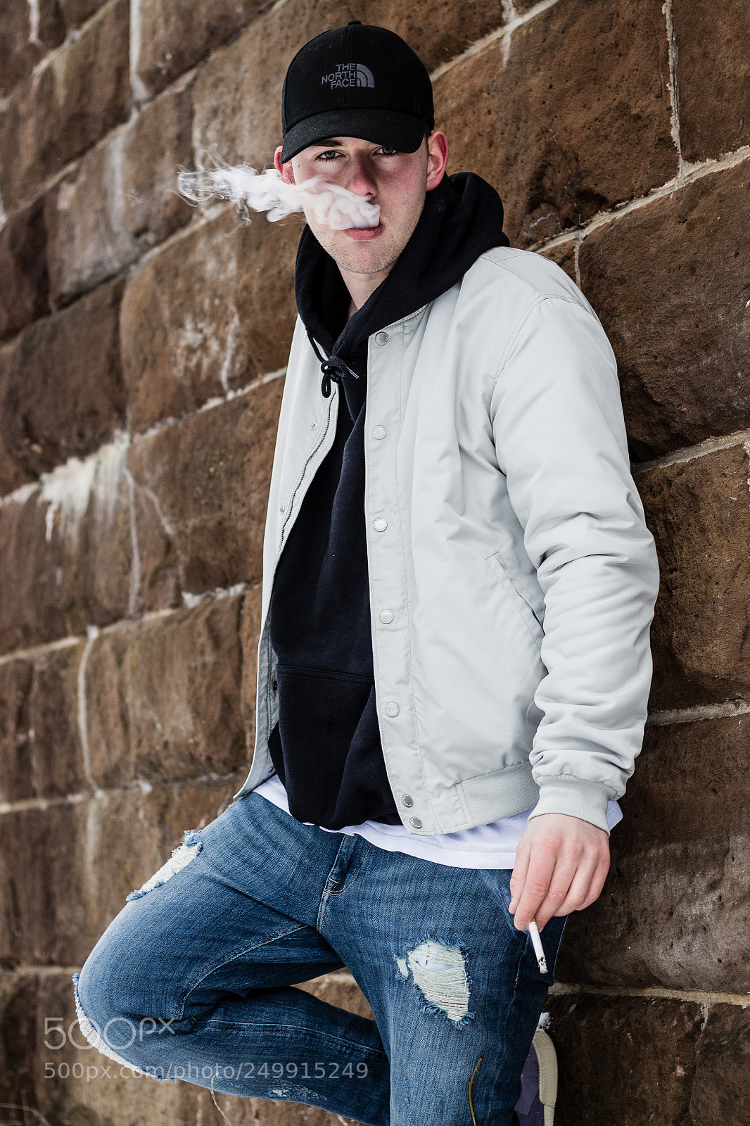 Canon EOS 700D (EOS Rebel T5i / EOS Kiss X7i) sample photo. Smoking (s)kills photography