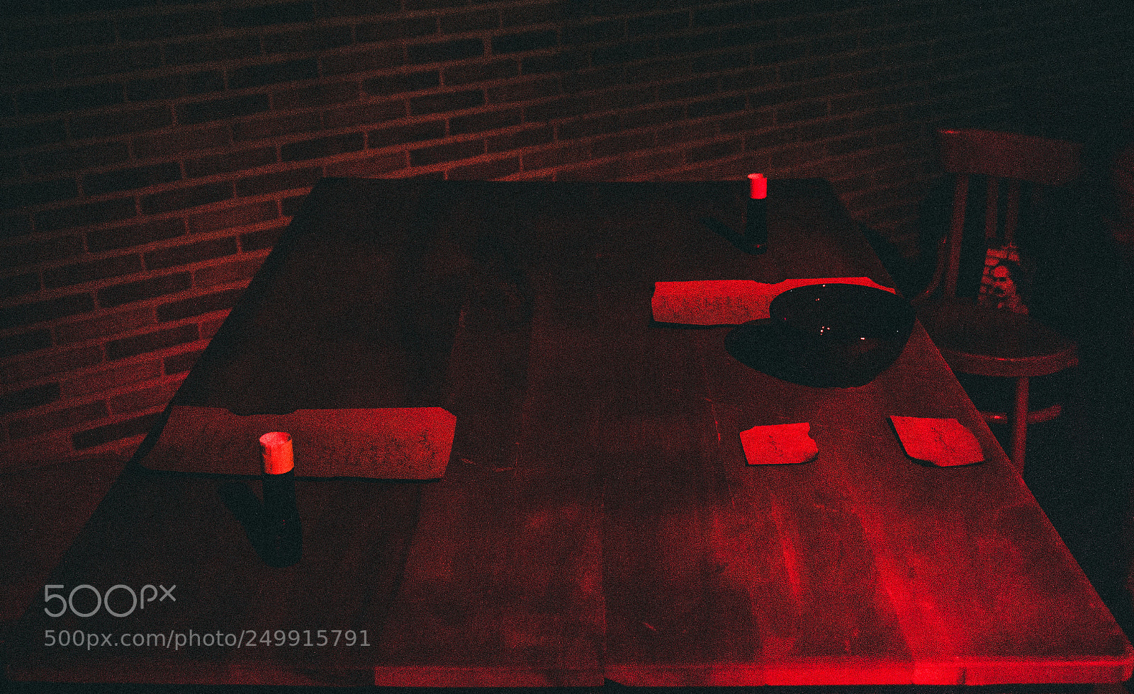 Canon EOS 70D sample photo. Red light photography