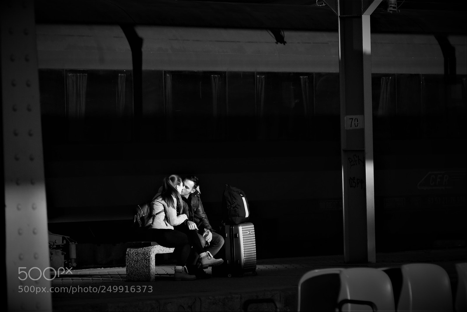 Canon EOS 80D sample photo. The goodbye kiss photography