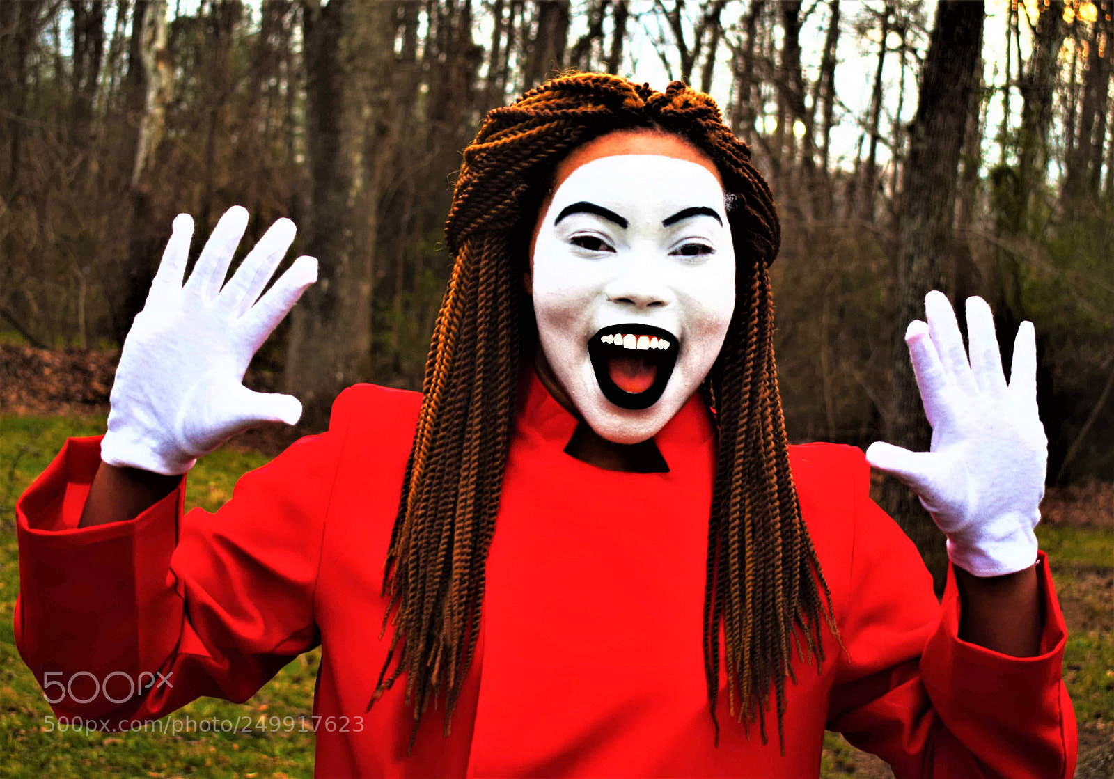 Nikon D3300 sample photo. The smiling mime photography