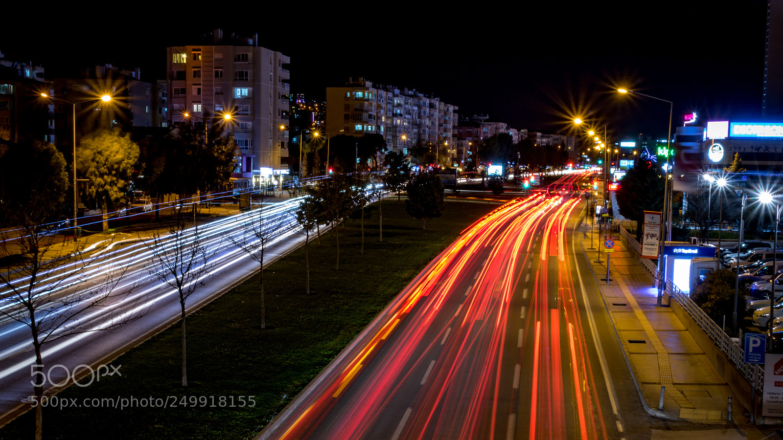 Canon EOS 750D (EOS Rebel T6i / EOS Kiss X8i) sample photo. A İzmir night photography