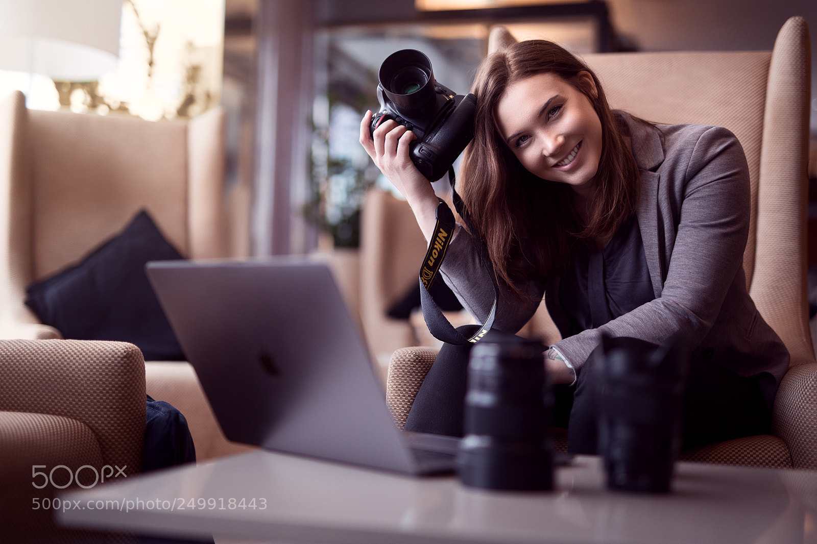 Canon EOS 5D Mark IV sample photo. Hanna photography