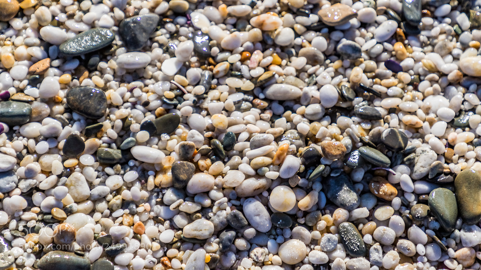 Canon EOS 7D Mark II sample photo. Pebbles and sand photography