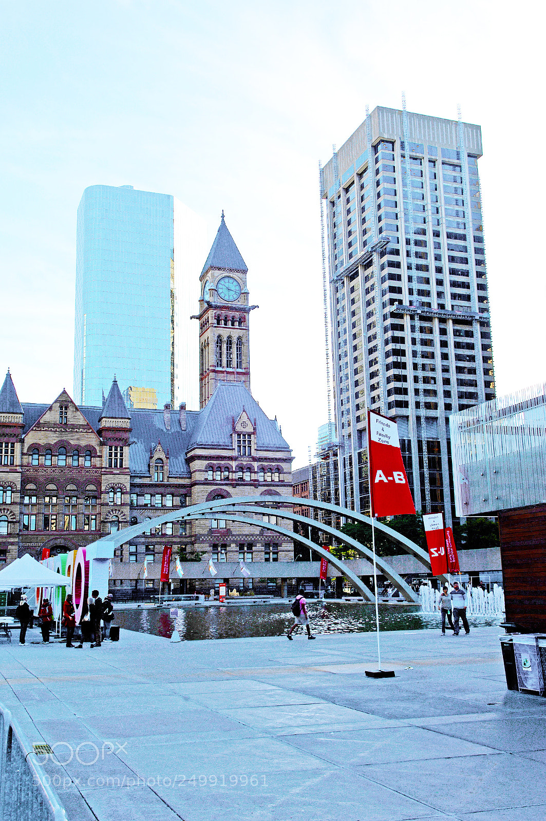 Nikon D2X sample photo. Nathan phillip square in photography