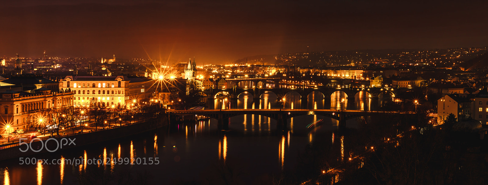 Canon EOS 700D (EOS Rebel T5i / EOS Kiss X7i) sample photo. Burning prague photography