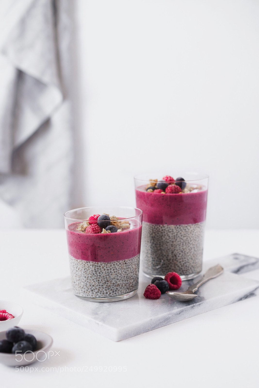 Sony a7R II sample photo. Vainilla chia pudding raspberry photography