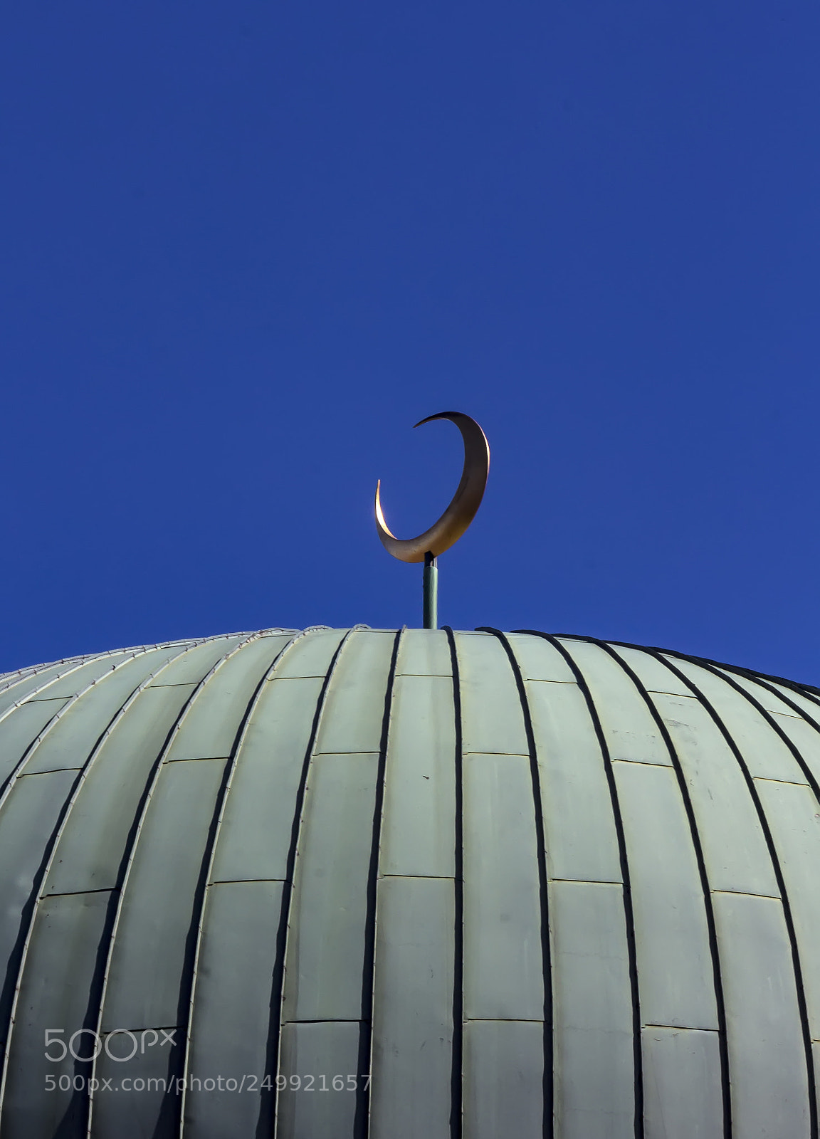Canon EOS 60D sample photo. Mosque east 96th street photography