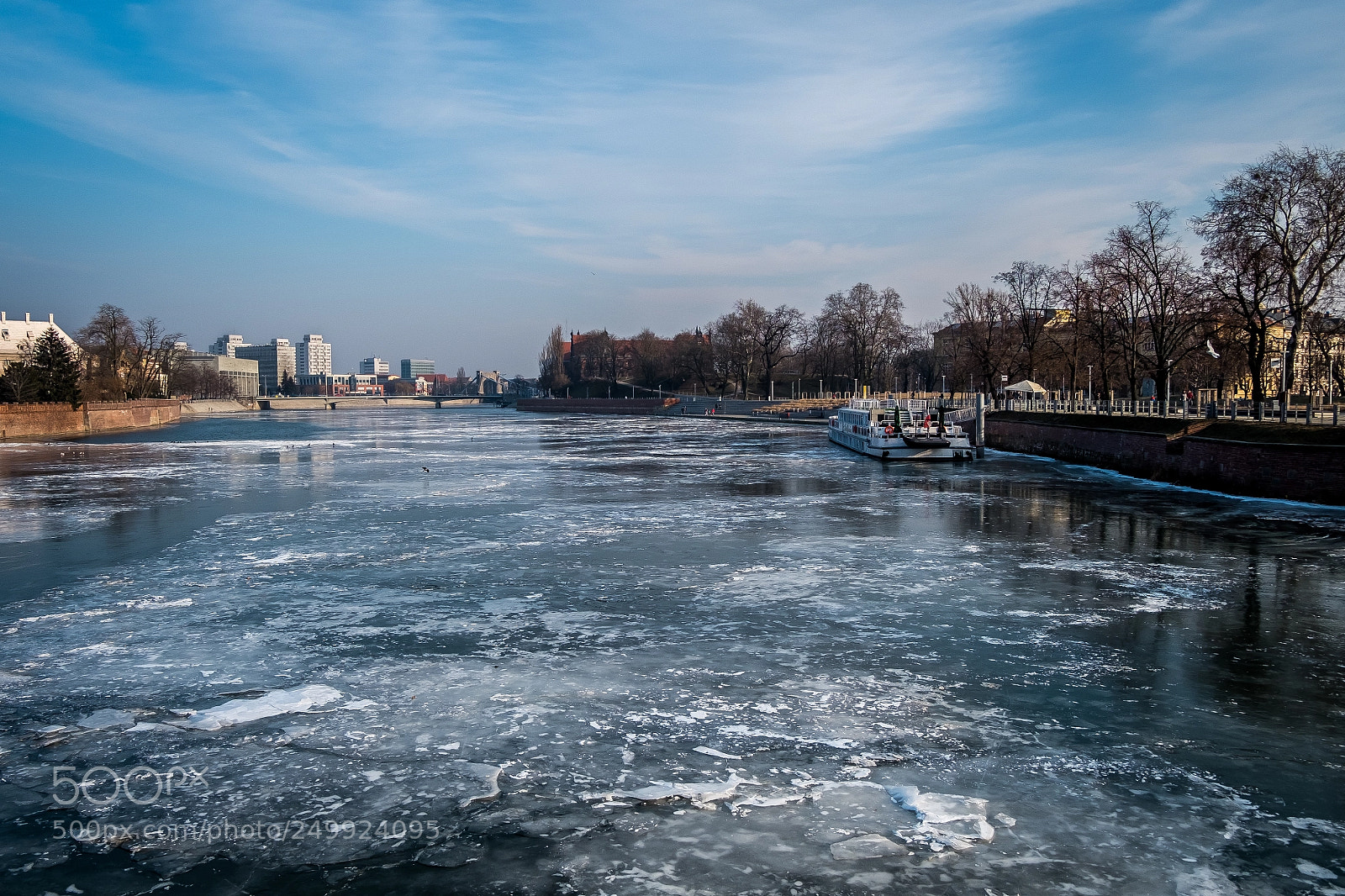 Fujifilm X-E1 sample photo. Wrocław, winter photography