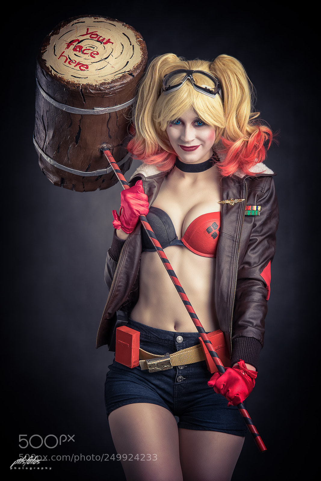 Canon EOS 5D Mark IV sample photo. Harley quinn 1 photography