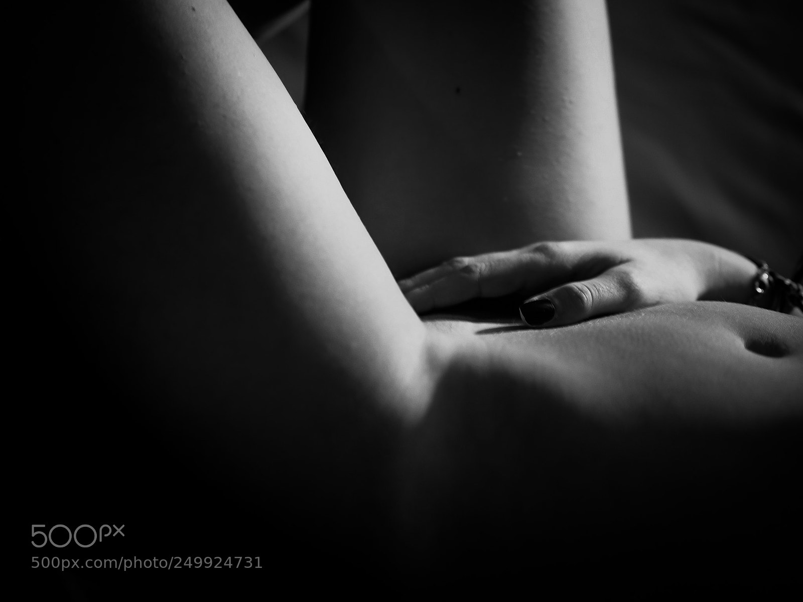 Olympus PEN-F sample photo. Feminity : sensuality photography