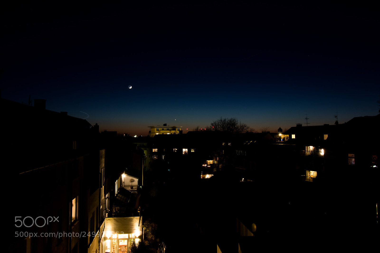 Canon EOS 80D sample photo. Illuminated night photography