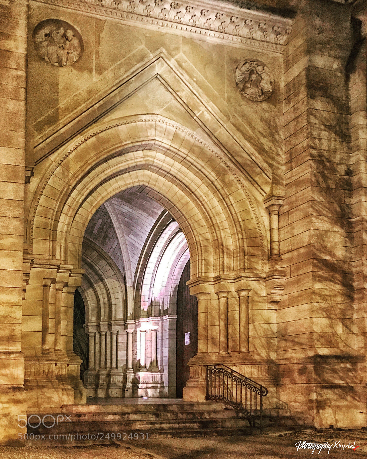 Apple iPhone 7 Plus sample photo. Church  photography