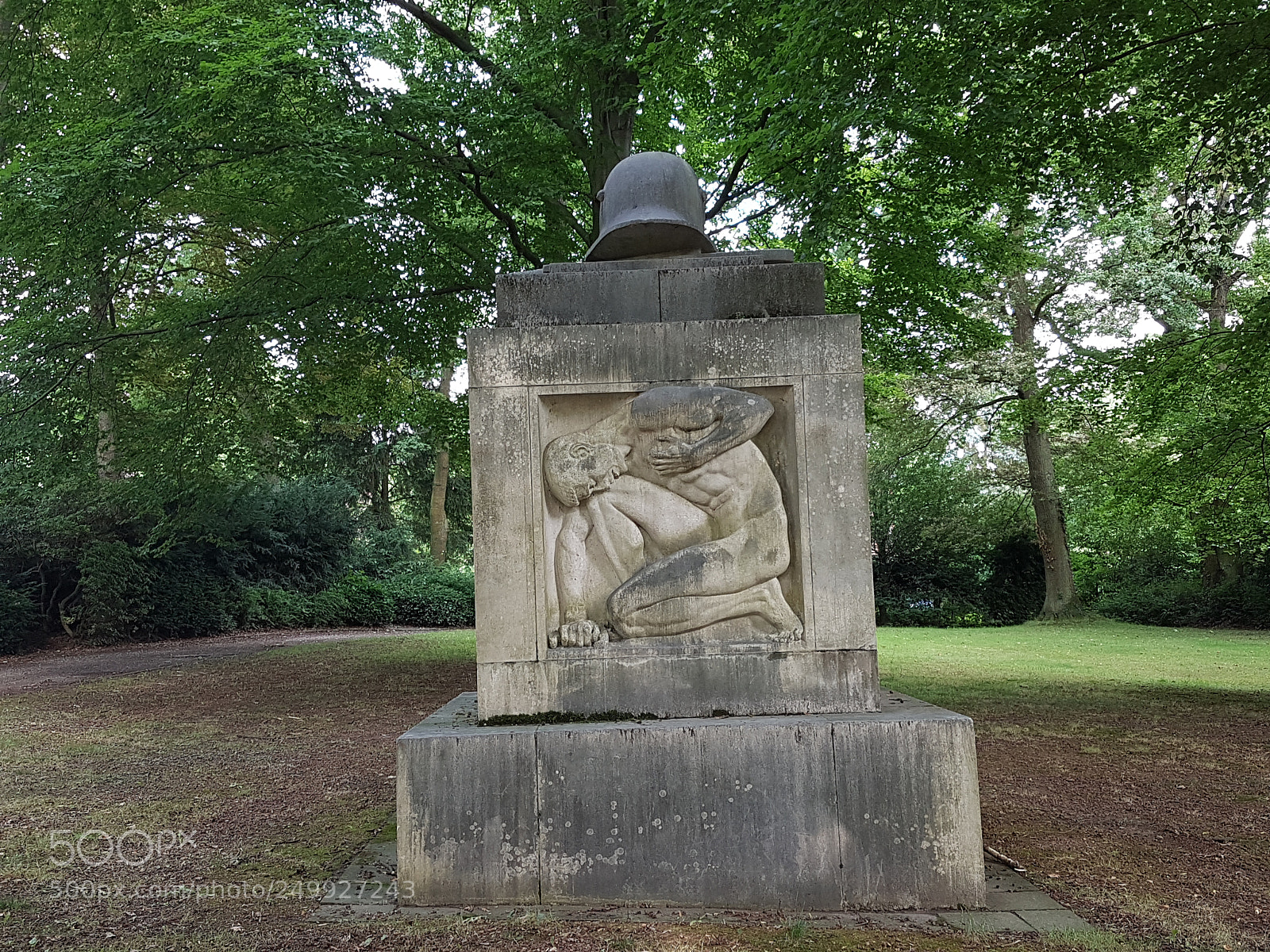 Samsung Galaxy S7 sample photo. Leverkusen opladen kriegsdenkmal photography