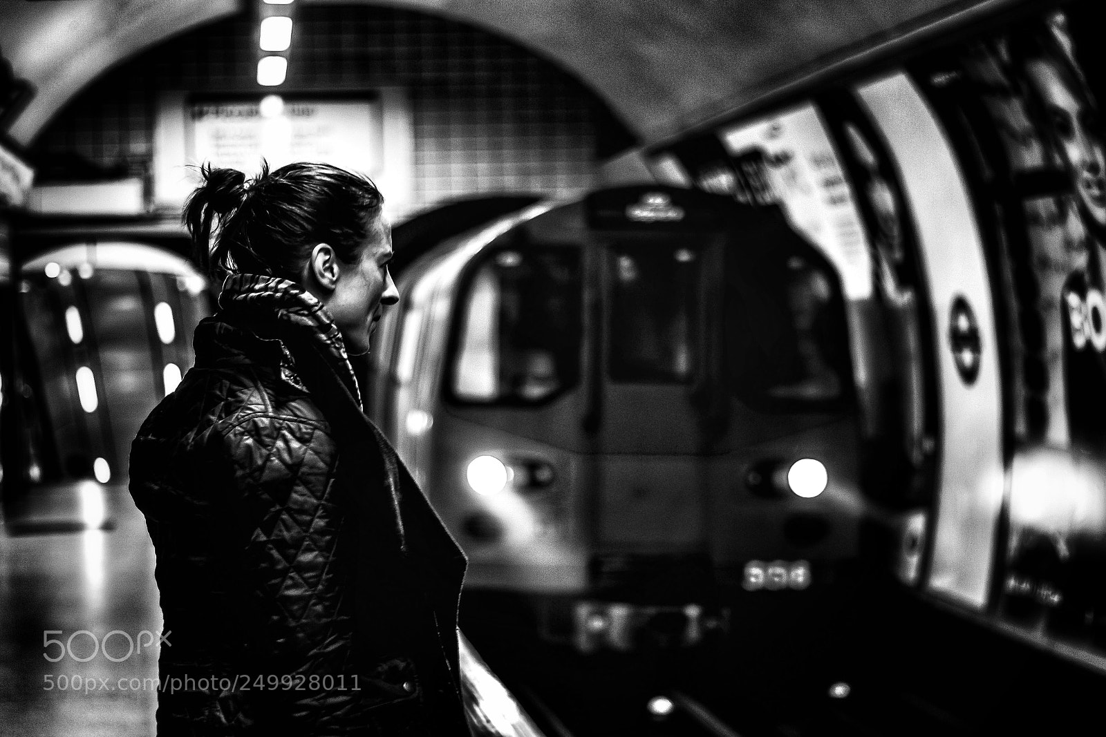 Canon EOS 70D sample photo. Darkness underground  photography