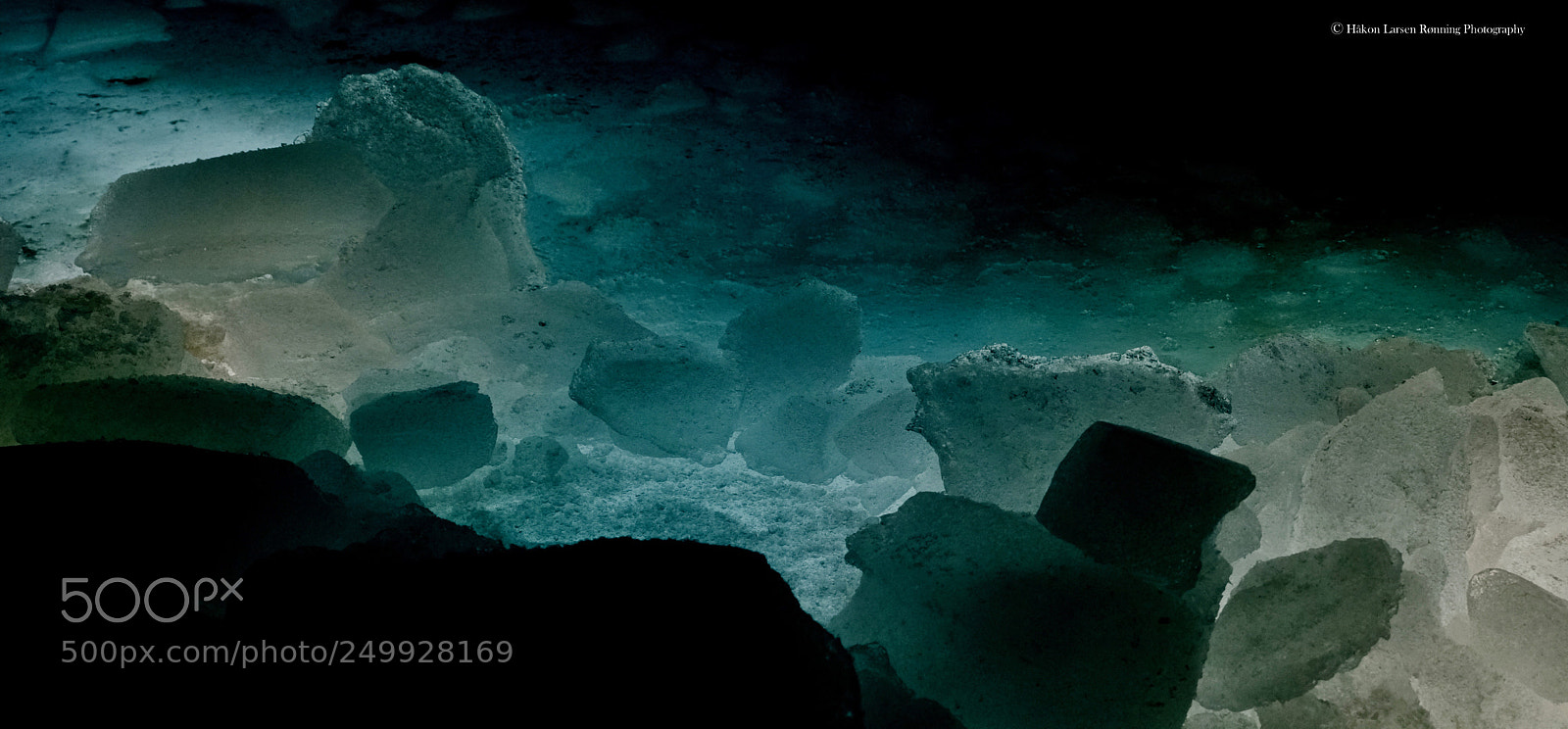 Fujifilm X-T20 sample photo. The colours of ice photography