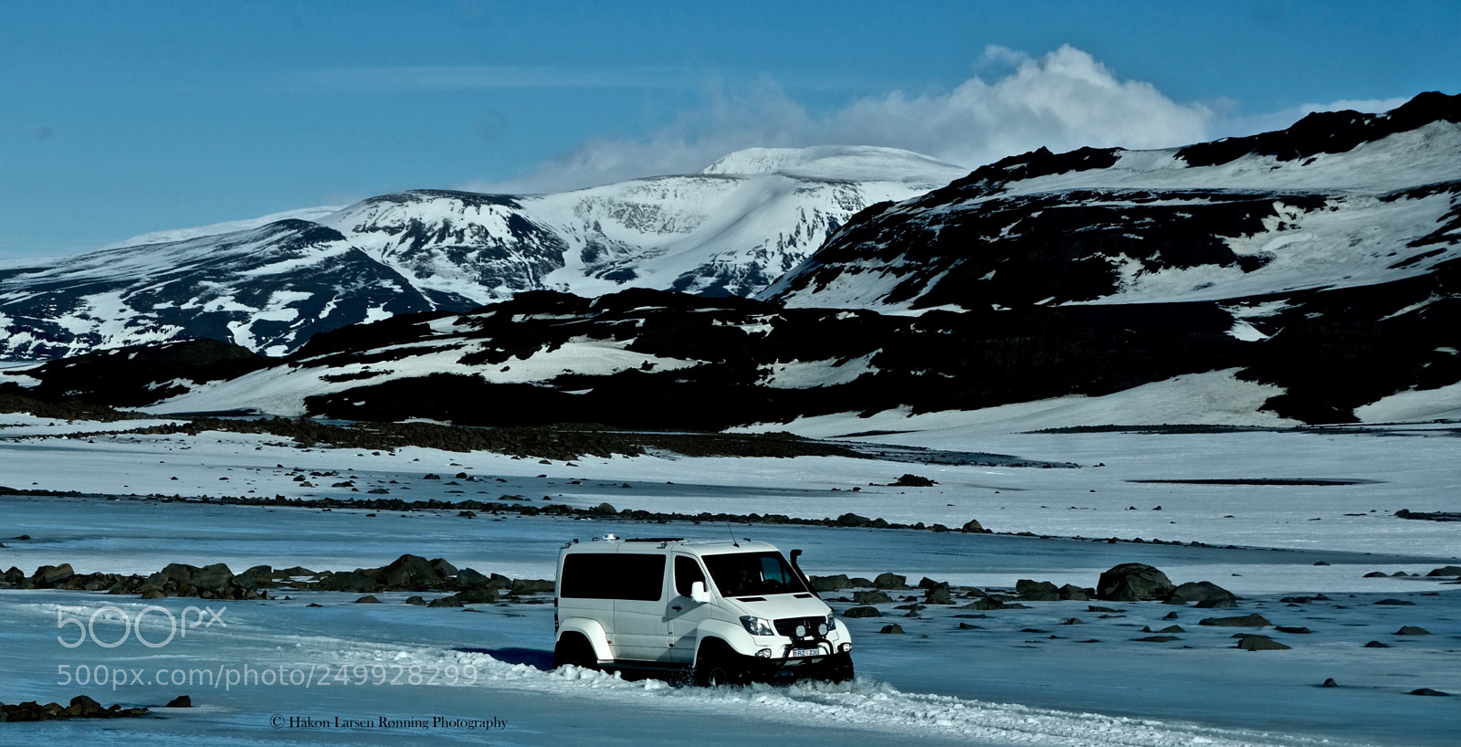Fujifilm X-T20 sample photo. Ice truck plowing icewater photography