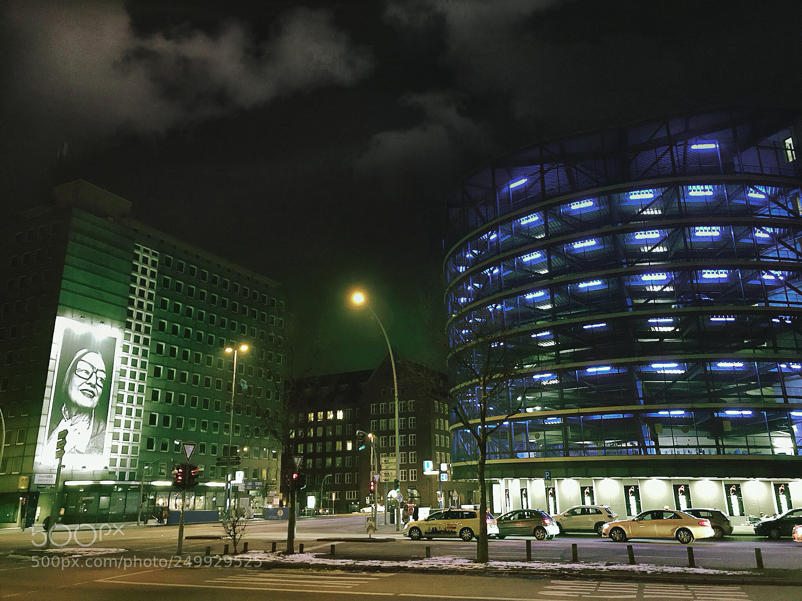 Apple iPhone 7 Plus sample photo. Hamburg by night photography