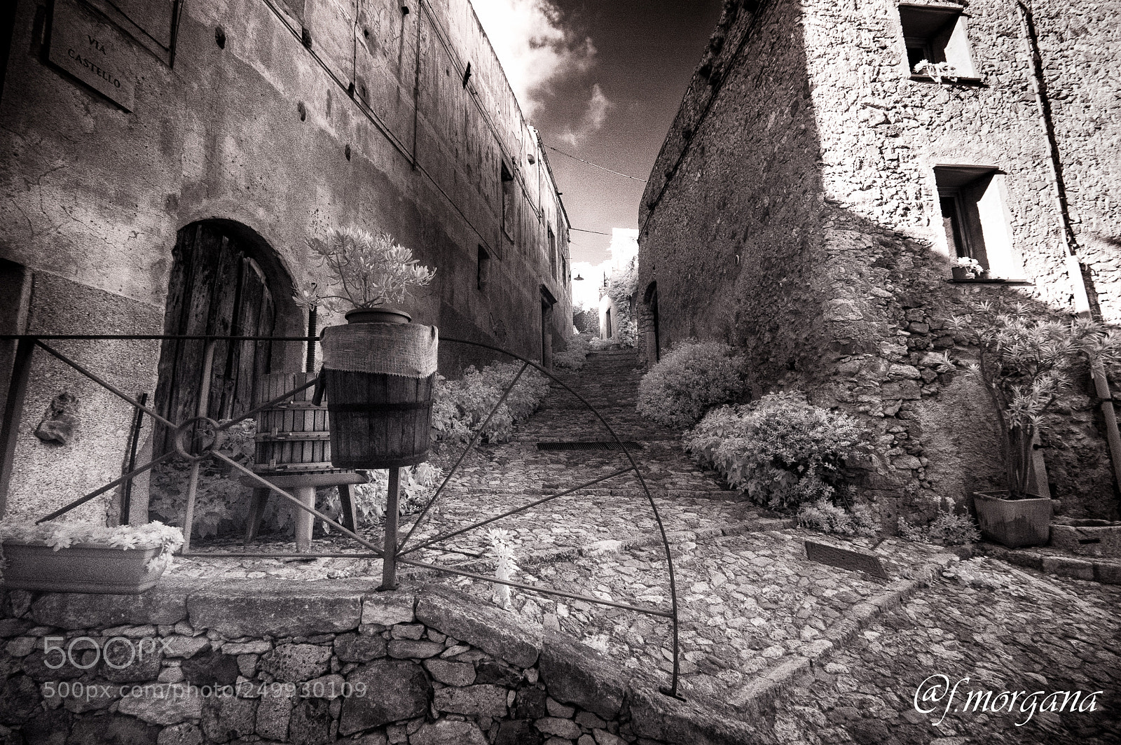 Nikon D70 sample photo. Verezzi, italy photography
