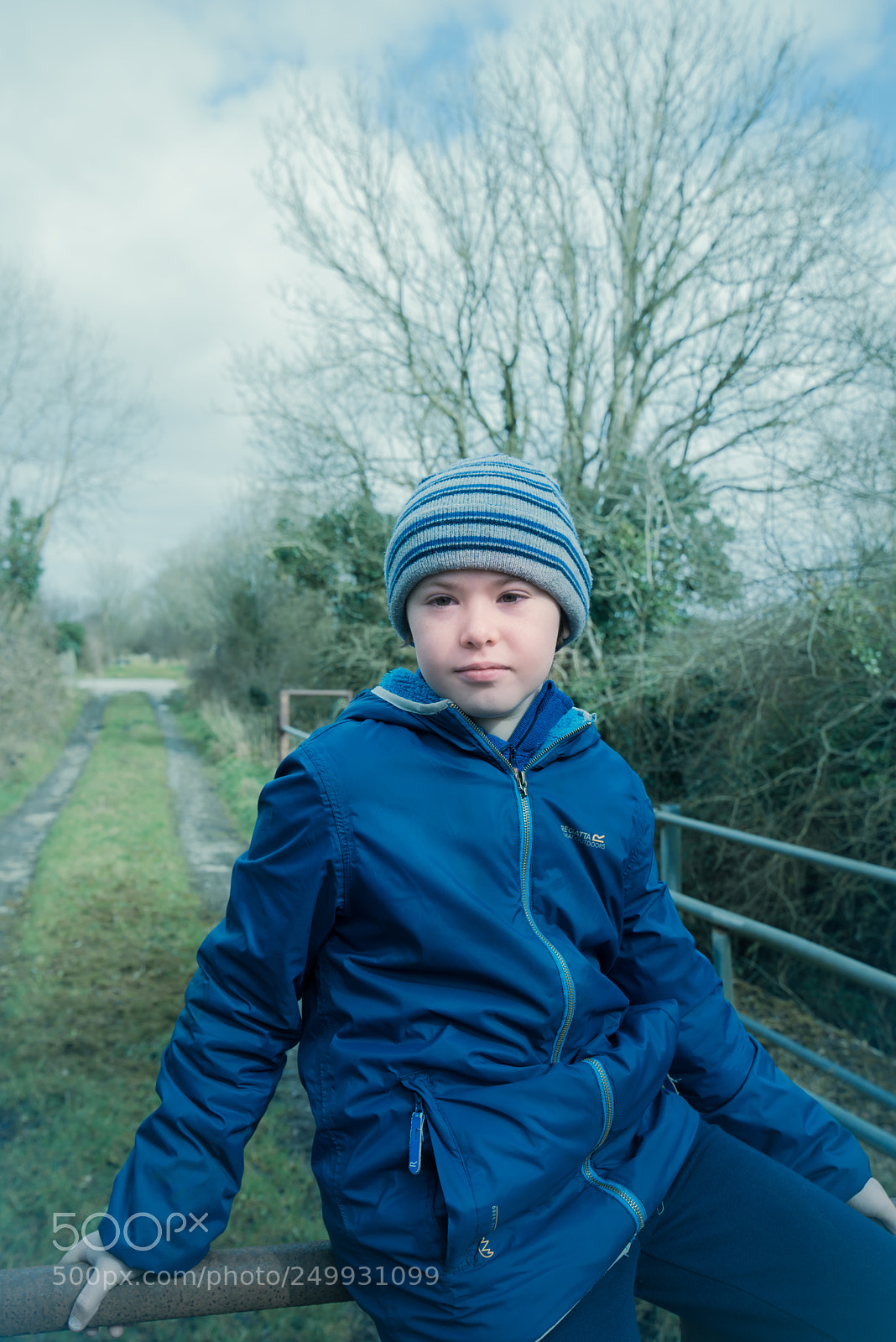 Nikon D810 sample photo. Edward on gate photography