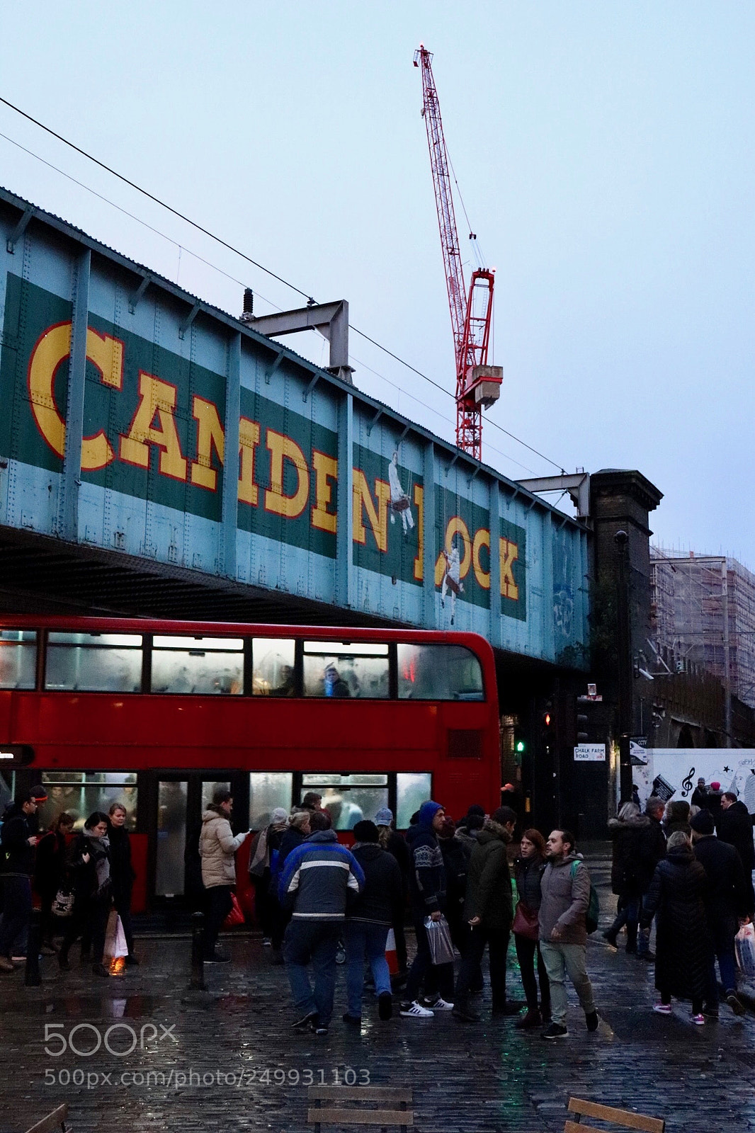 Canon EOS 200D (EOS Rebel SL2 / EOS Kiss X9) sample photo. Late afternoon at camden photography