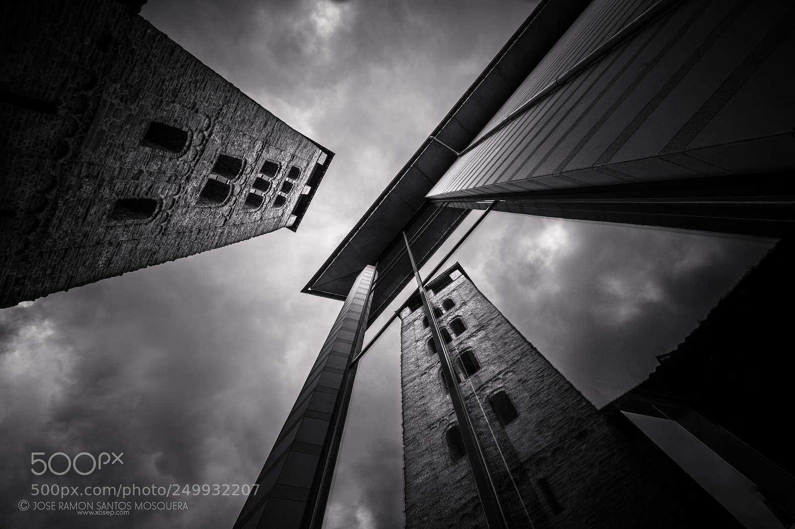 Fujifilm X-T2 sample photo. Architecture in b+w 130 photography