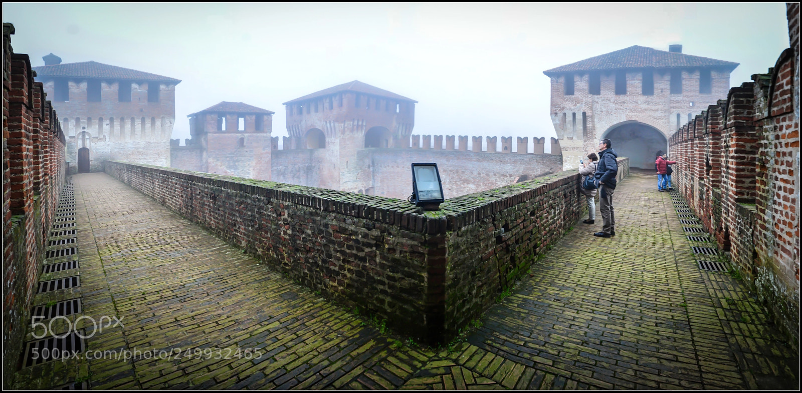 Nikon D3200 sample photo. Soncino's castle photography