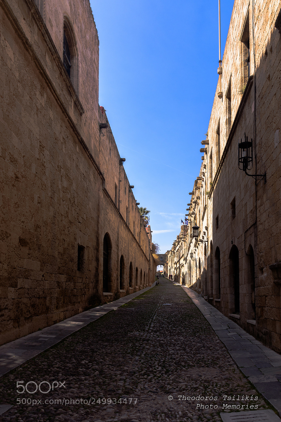 Nikon D7200 sample photo. Knight street photography