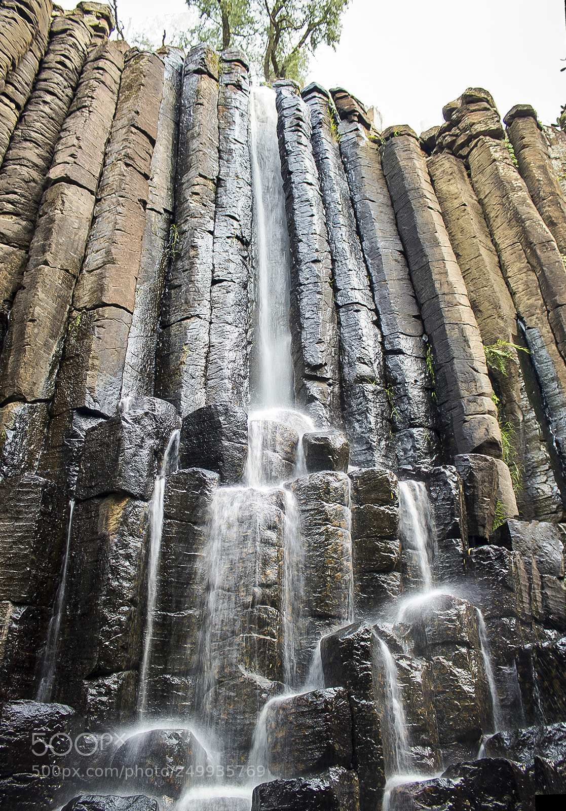 Canon EOS 77D (EOS 9000D / EOS 770D) sample photo. Prismas basalticos i photography