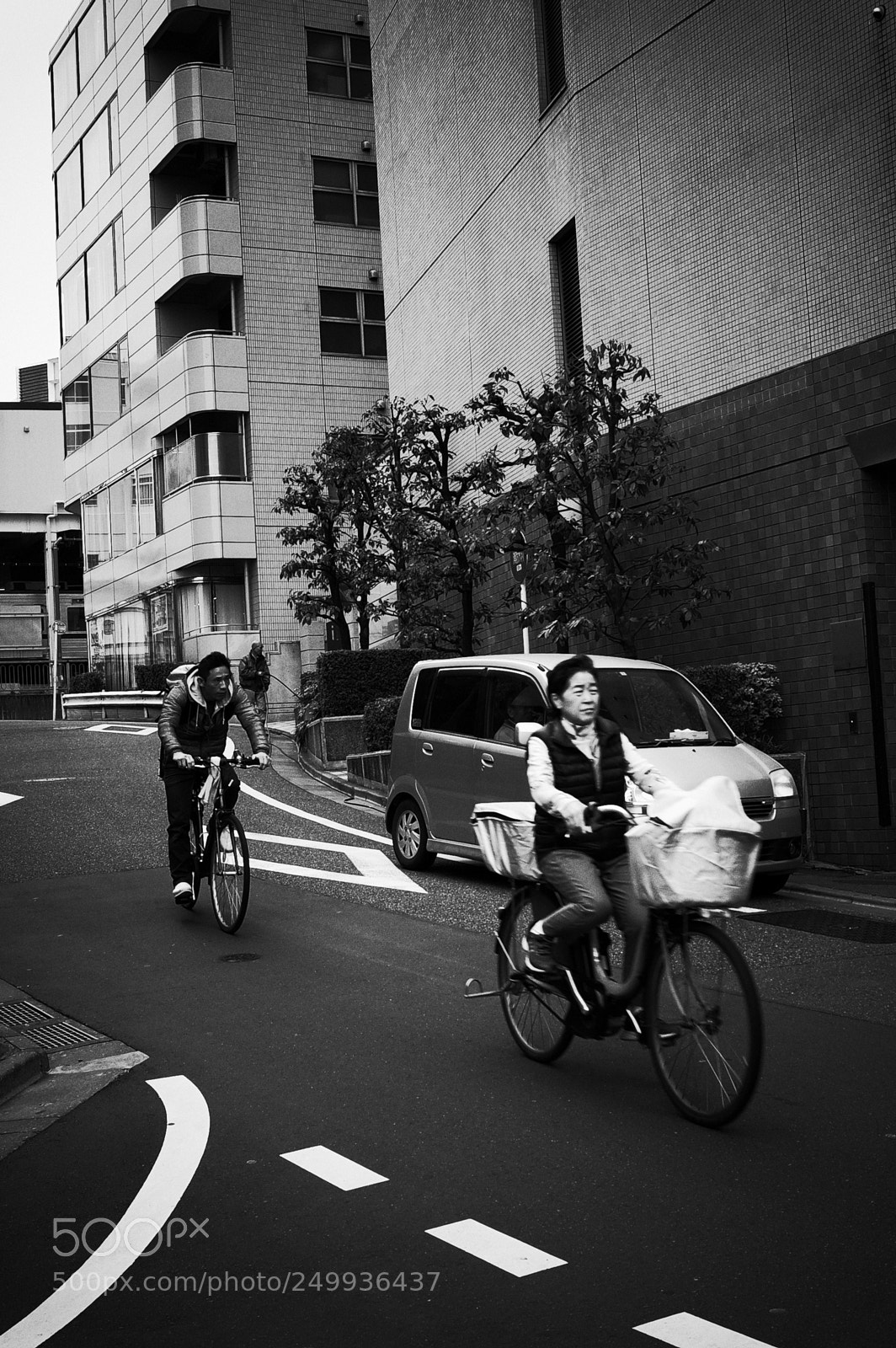 Ricoh GR II sample photo. Tokyo photography