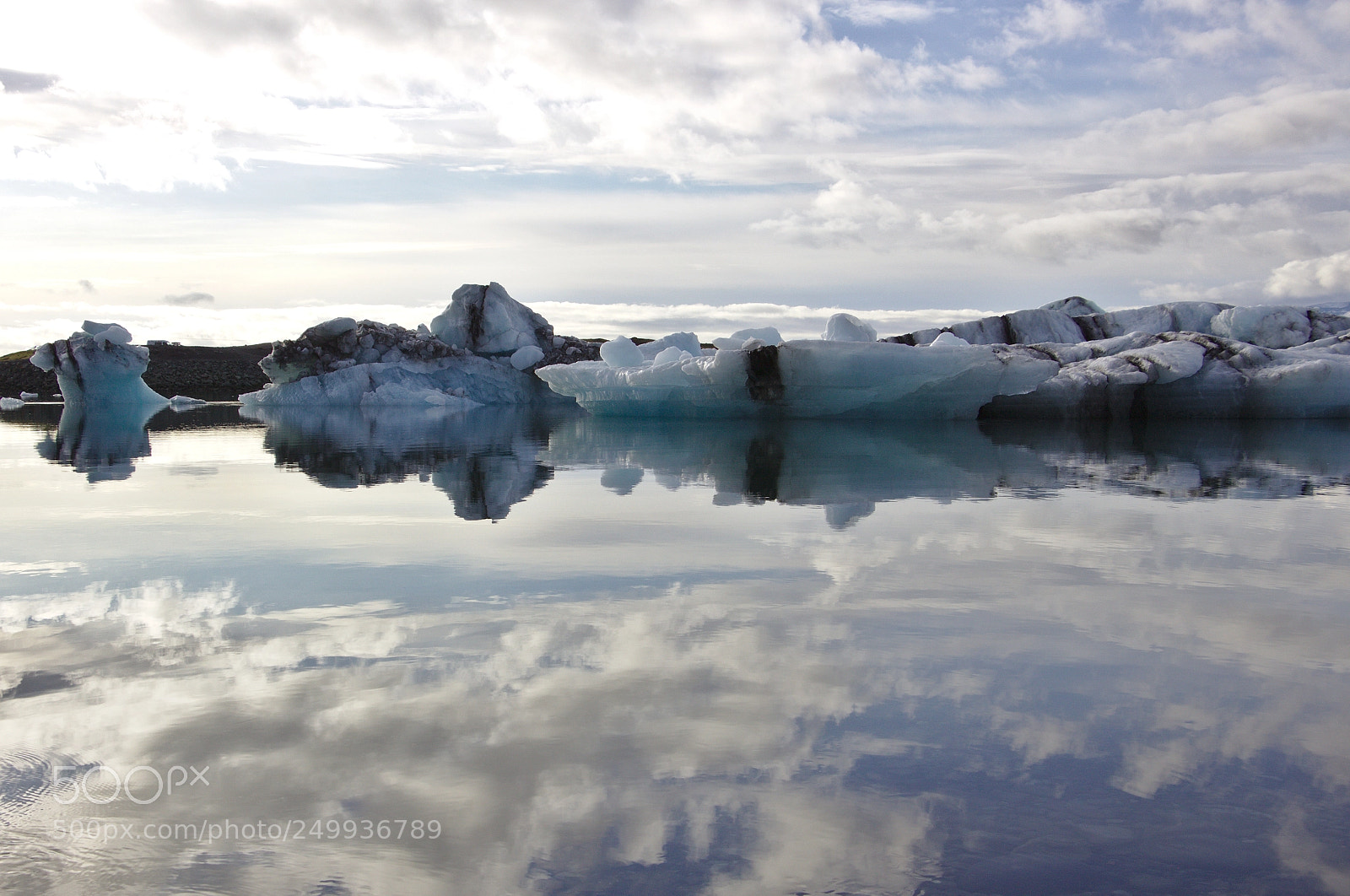 Canon EOS 700D (EOS Rebel T5i / EOS Kiss X7i) sample photo. Jokulsarlon glacier lagoon photography